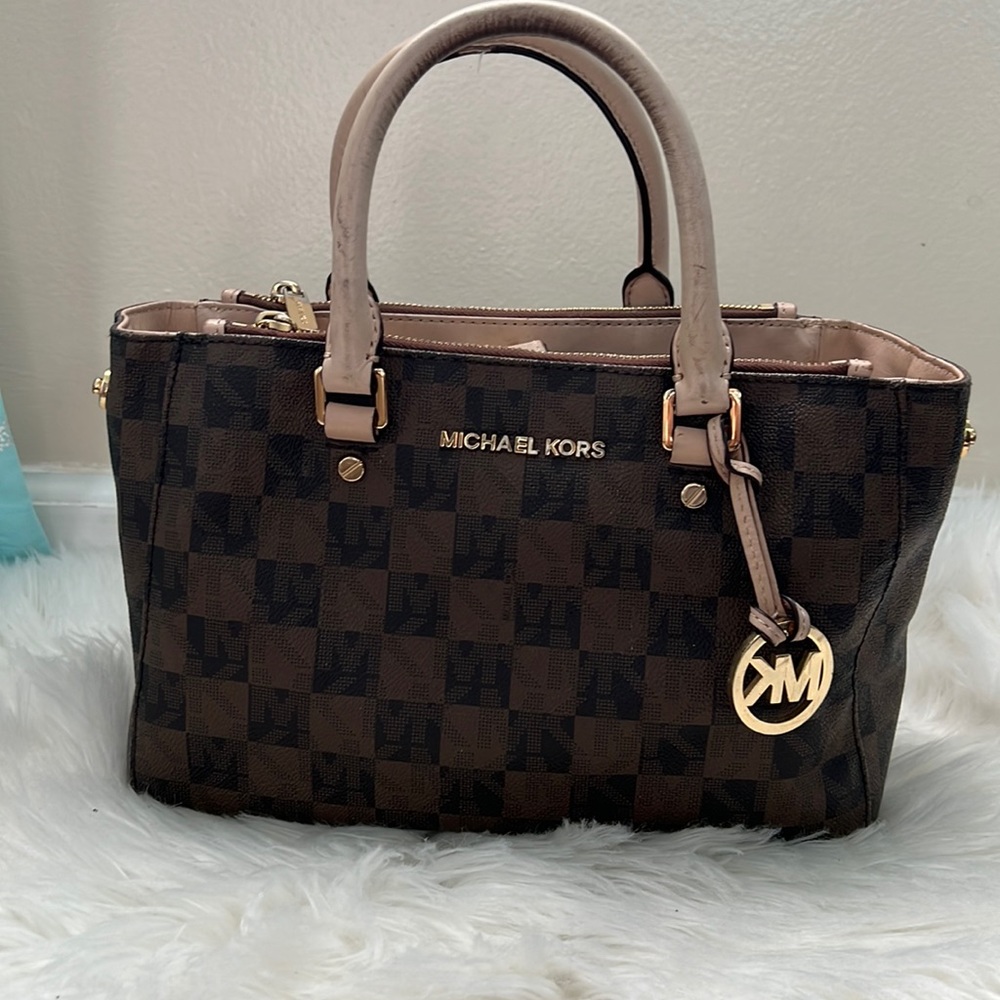 Michael kors small handbag
